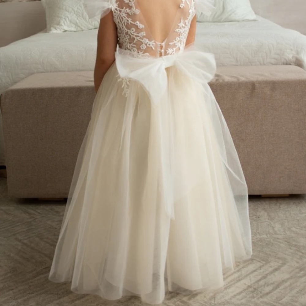 Flower Girl Dress - Picture 3 of 3